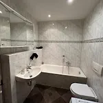 Louis Hirsch Apartment