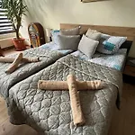 Louis Hirsch Apartment