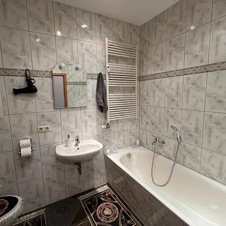 Louis Hirsch Apartmán Gera