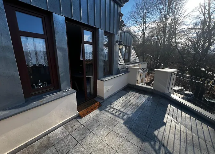 Louis Hirsch Apartman