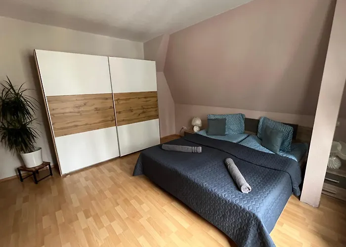 Louis Hirsch Apartman *