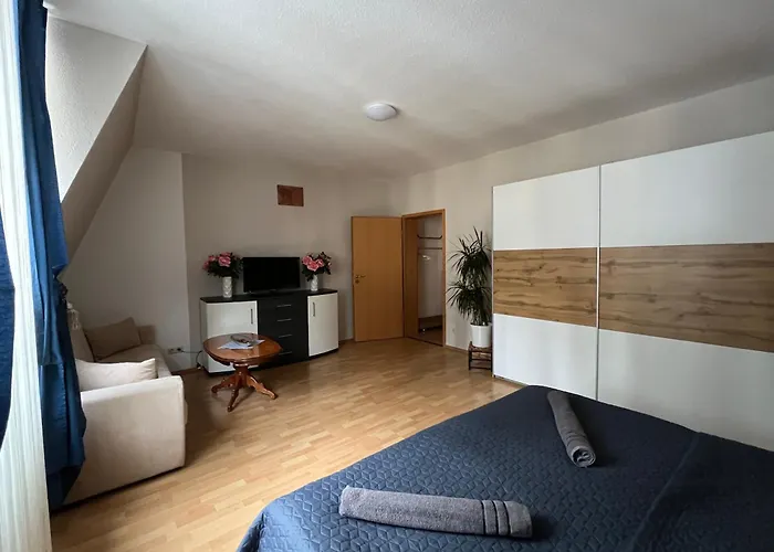 Apartman Louis Hirsch