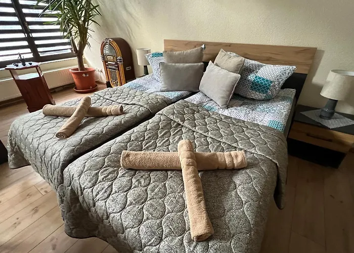 Louis Hirsch Apartman